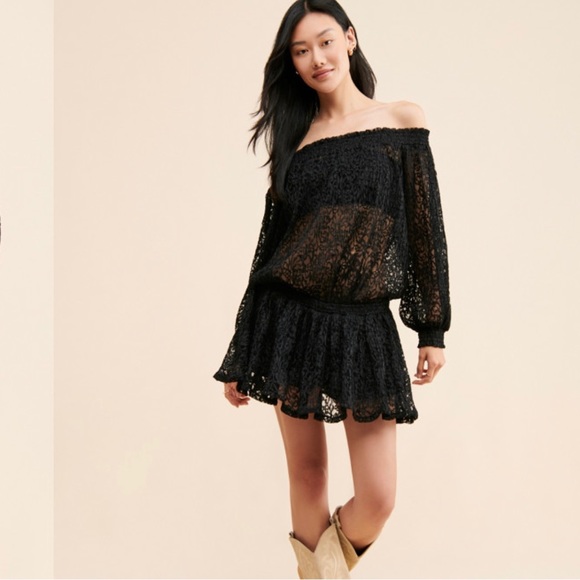 Free People Dresses & Skirts - FREE PEOPLE Carina Meadow Black Lace Mini Dress & Lace Bandeau Bra NWOT